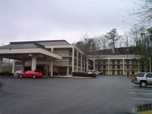Отель Baymont Inn & Suites Birmingham Vestavia