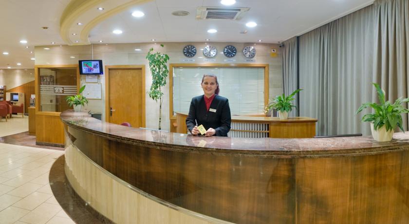 Отель Hotel Volga