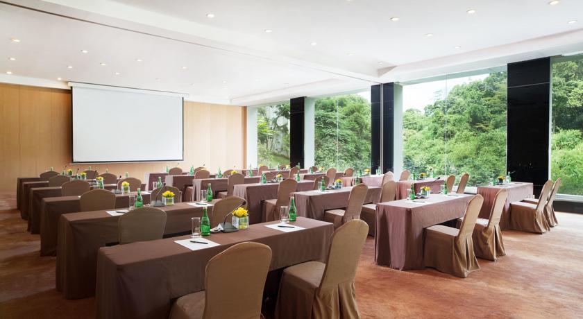 Отель Padma Hotel Bandung