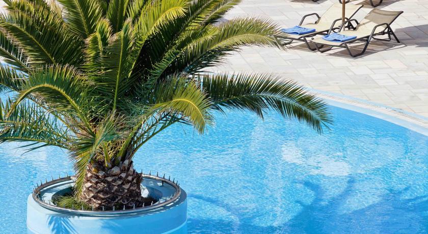 Апартаменты Aegean Plaza Hotel