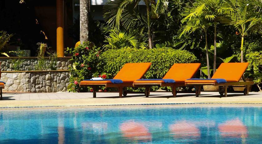 Safari Beach Hotel