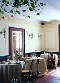Отель Hotel Byron