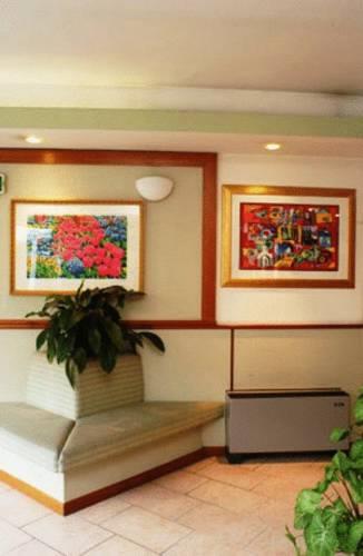 Отель Hotel Garnì Villa Fontana