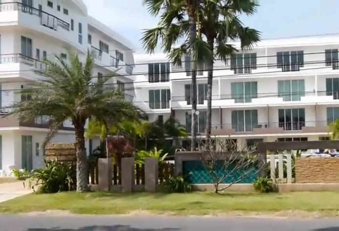 Апартаменты Pranbeach Front Condo (K.M. Condo)