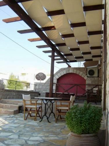 Апартаменты Myral Guesthouse