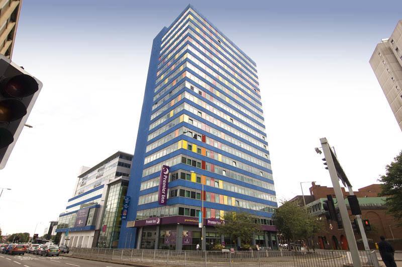 Отель Premier Inn Leicester City Centre