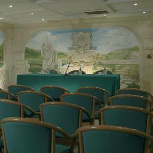 Отель Colonna Hotel