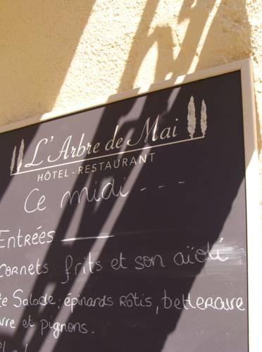 Отель Hôtel Restaurant l'Arbre de Mai