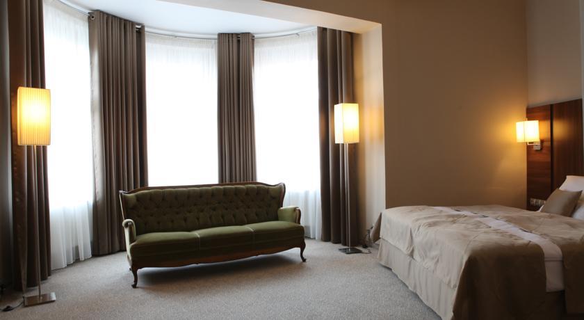 Отель Hotel Śródmiejski