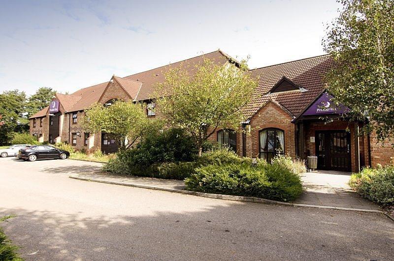 Отель Premier Inn Bridgend (M4, J35)
