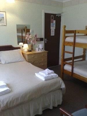 Отель Kenton Hotel