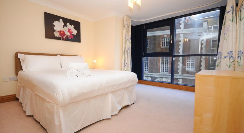 Апартаменты Town or Country - Charter House Apartments