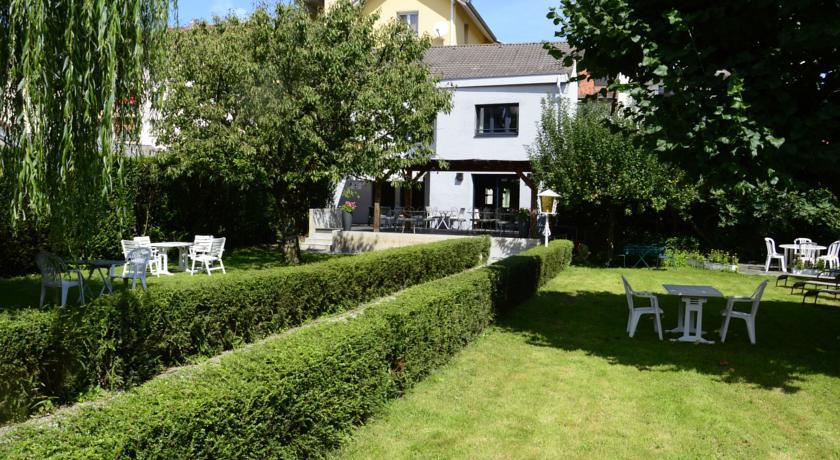 Отель Hotel Les Terrasses