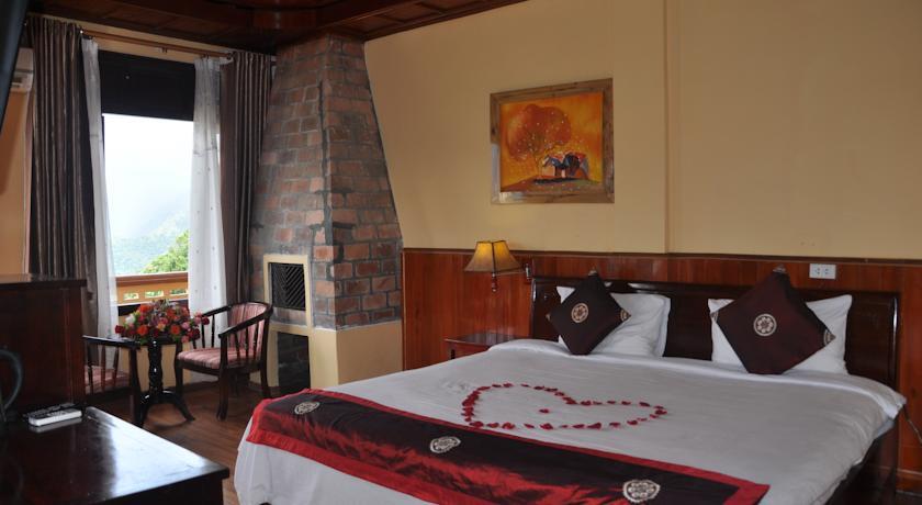 Отель Holiday Sapa Hotel