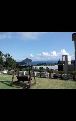 Four Season Pension