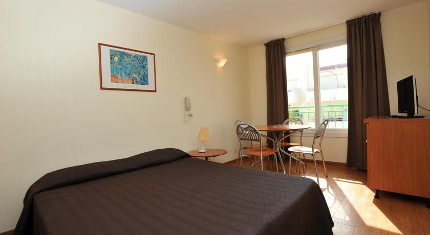 Апартаменты Inter-Hotel Sea Side Park