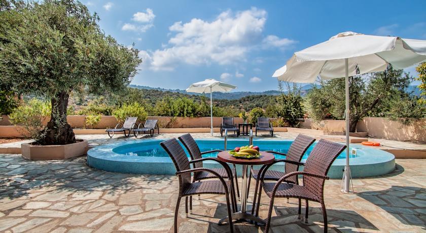 Отель Skopelos Holidays Hotel & Spa