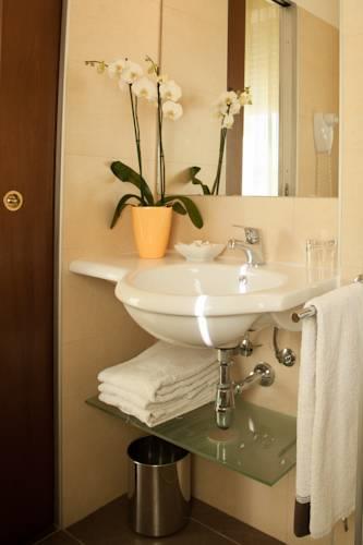 Отель Hotel Metropol