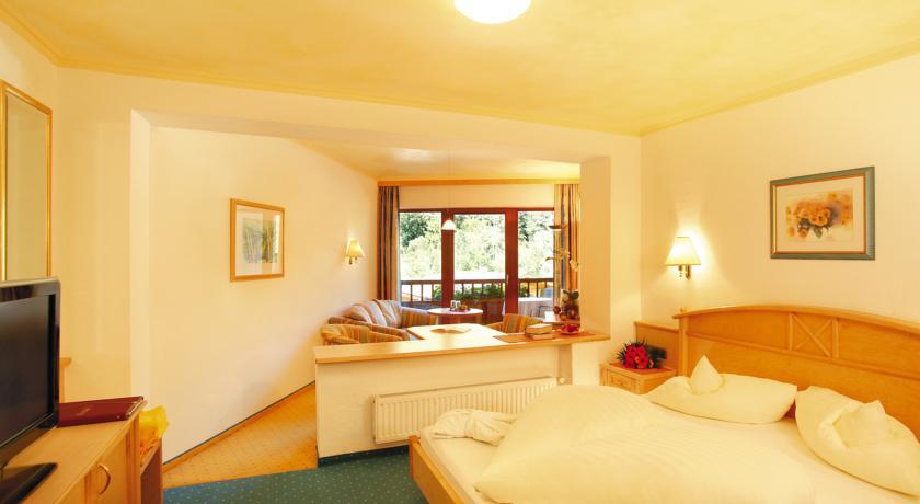 Отель Verwöhnhotel Kristall
