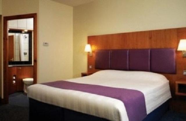 Отель Premier Inn Loughborough