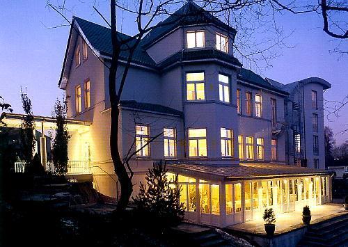 Отель Hotel Waldhaus-Langenbrahm