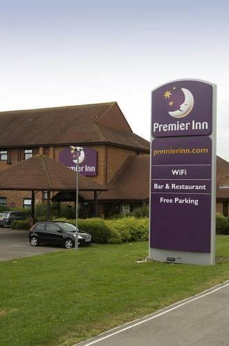 Отель Premier Inn York South West