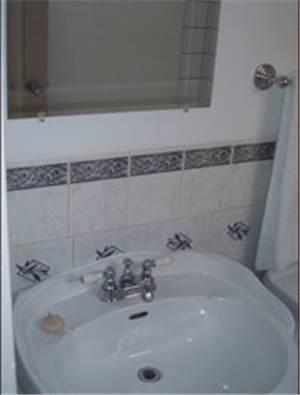 Отель Capone's Hideaway Motel