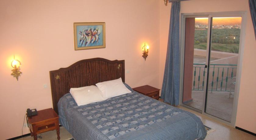 Отель Hotel Saghro