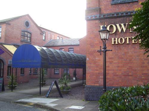 Отель Fownes Hotel