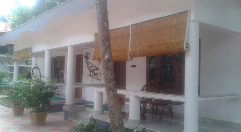 Отель Akhil Beach Resort