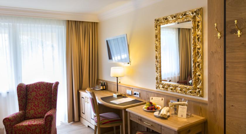 Отель Hotel Hubertushof