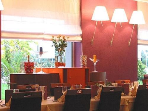 Отель Logis Relais de Vincey