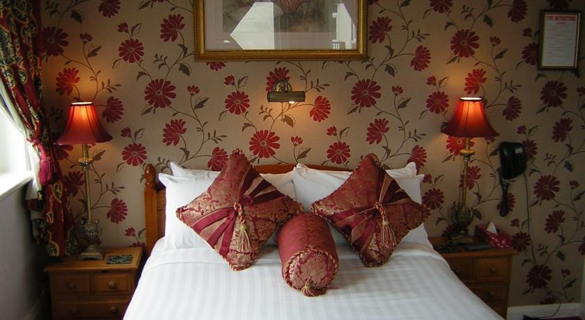 Отель Willow Tree Lodge Hotel