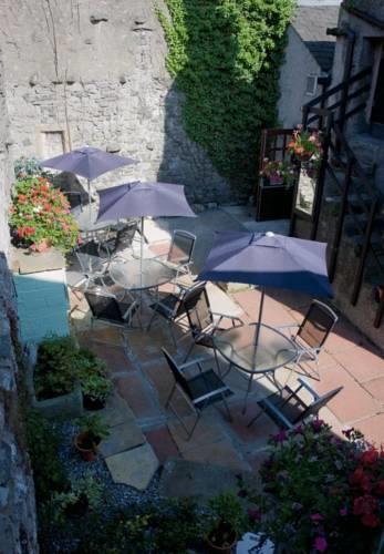 Отель Kings Arms Hotel