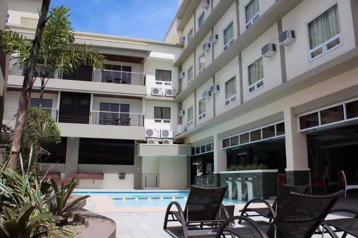 Отель Circle Inn - Iloilo City Center