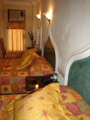Отель Hotel Corintios