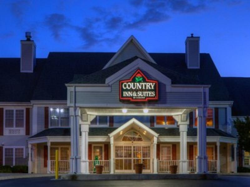 Отель Country Inn & Suites