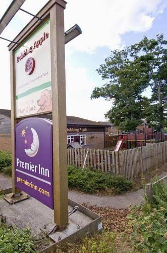 Отель Premier Inn Sittingbourne Kent