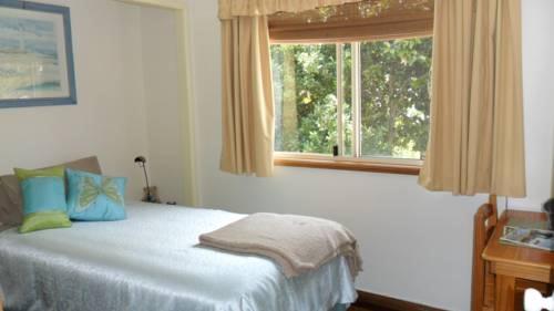 Мини-отель Bay Bed & Breakfast