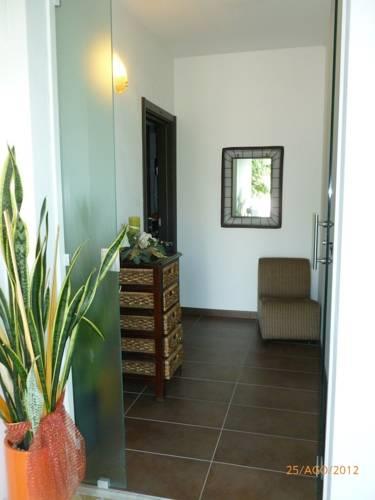 Отель Villa Liliana