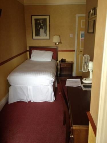 Отель Hotel Hatfield