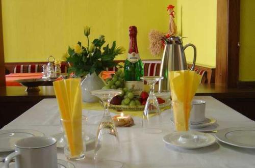 Отель Dein Hotel
