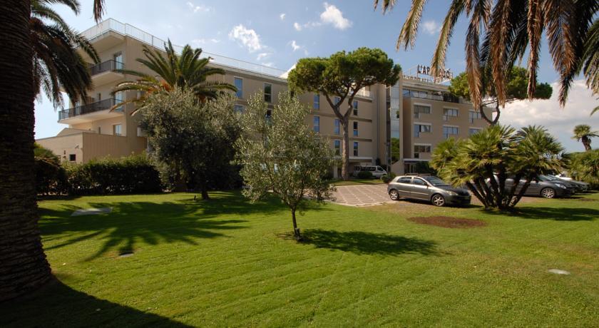 Отель Grand Hotel L'Approdo