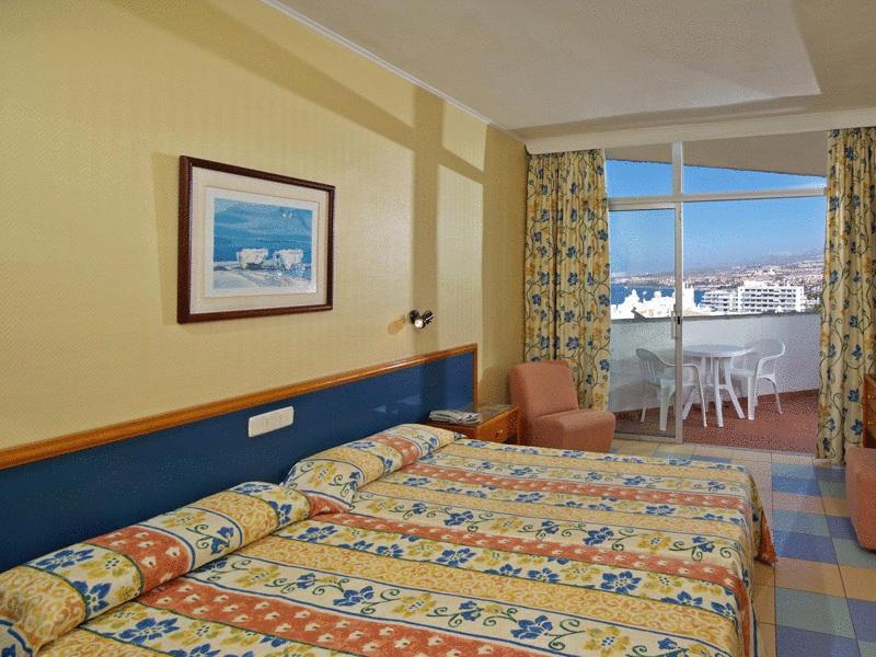 Отель Iberostar Bouganville Playa