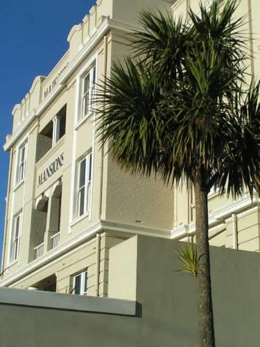 Апартаменты Apartments at St Clair