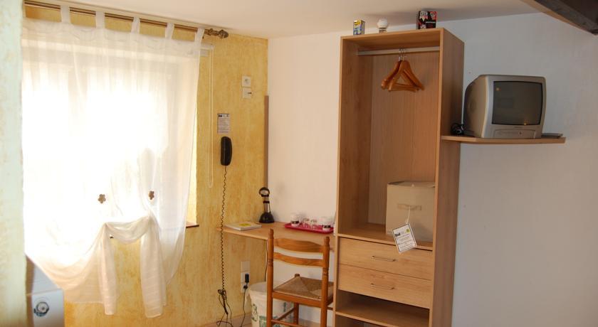 Отель Auberge du Bord des Eaux