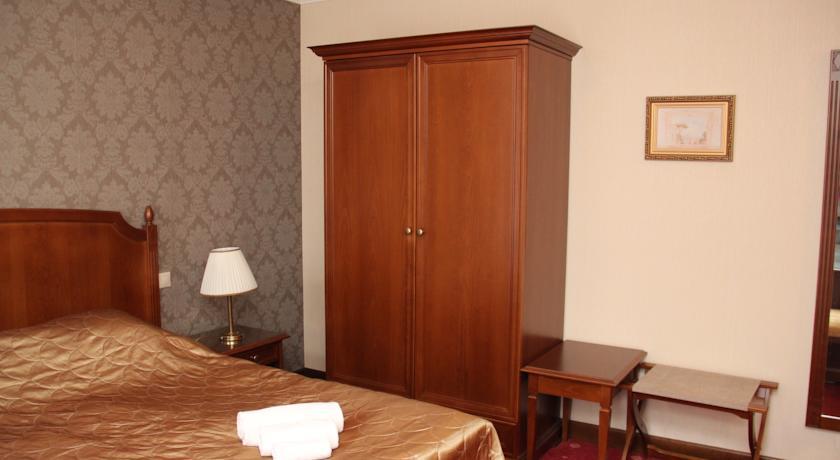 Отель Mozart Hotel