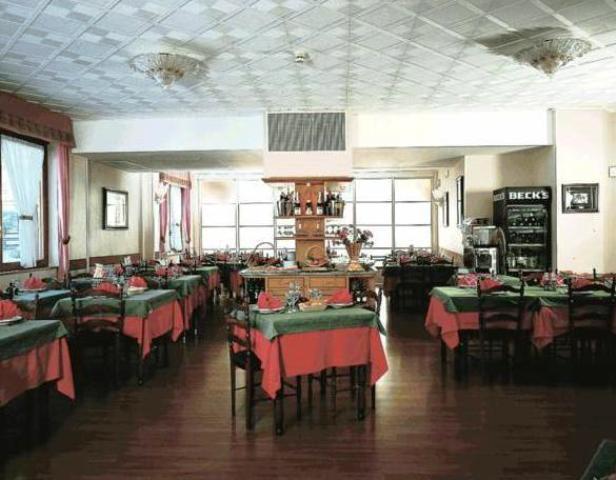 Отель Hotel Club Funivia