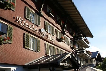 Отель Hotel Riezler Hof