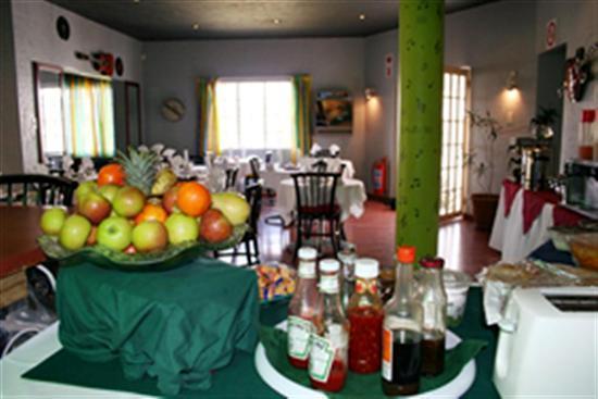 Отель Villa Via - Midrand